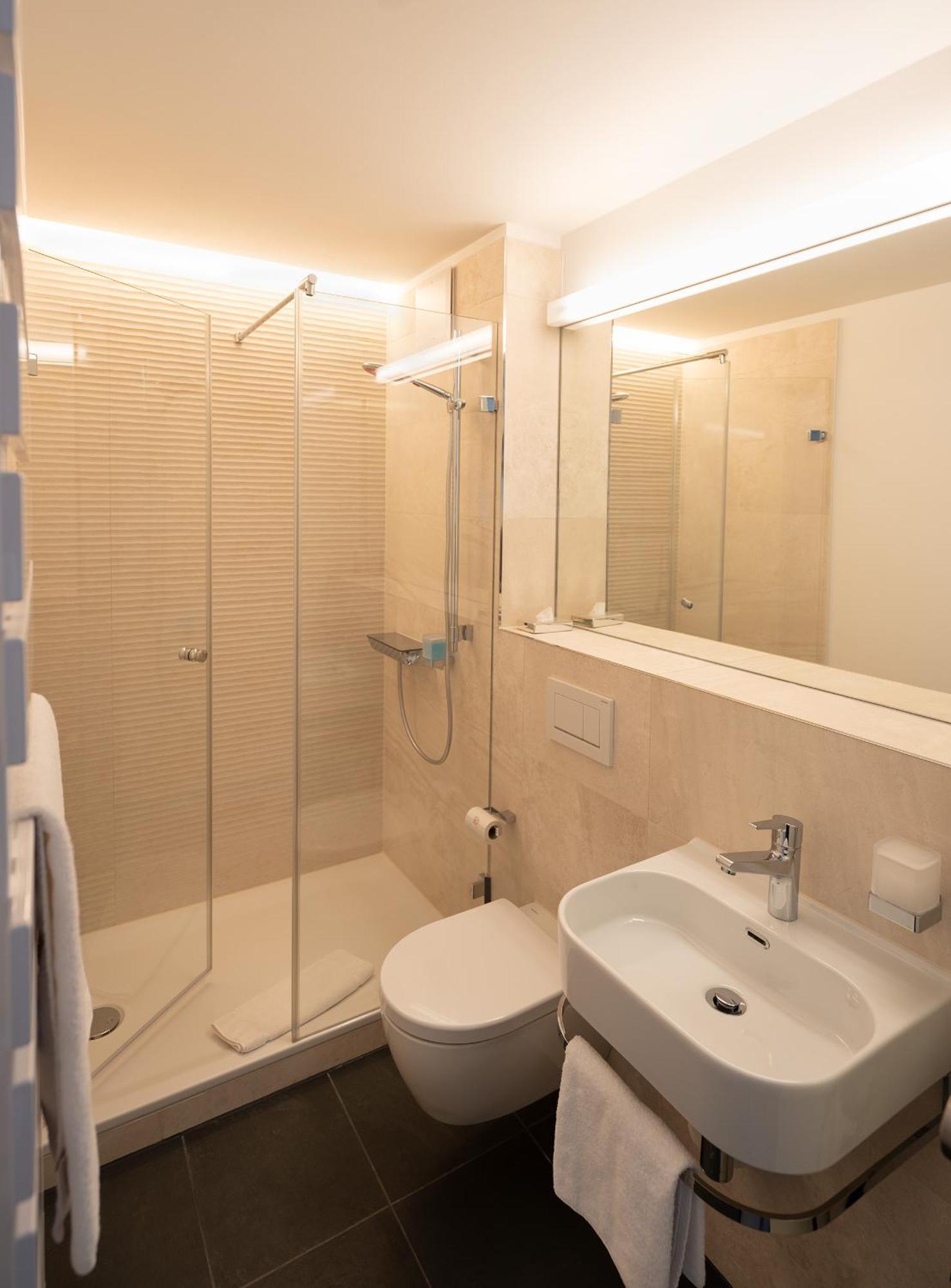 Hotel Am Leinritt Kahl am Main Extérieur photo